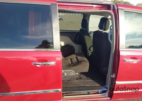 2016 Chrysler Town & Country Touring из США, поврежденный, VIN 2C4RC1BG1GR135518